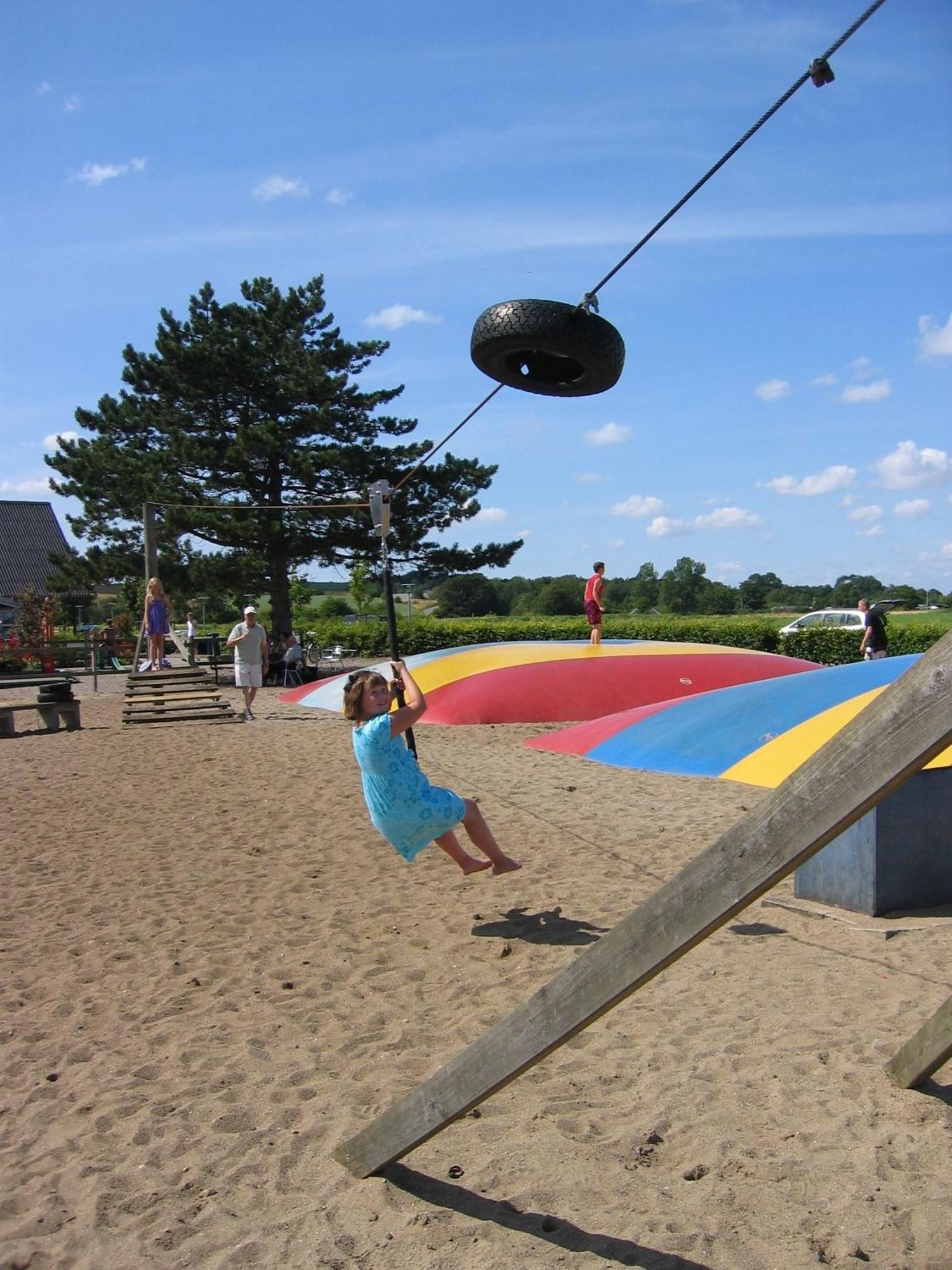 Vikaer Strand Camping & Cottages Diernaes ภายนอก รูปภาพ